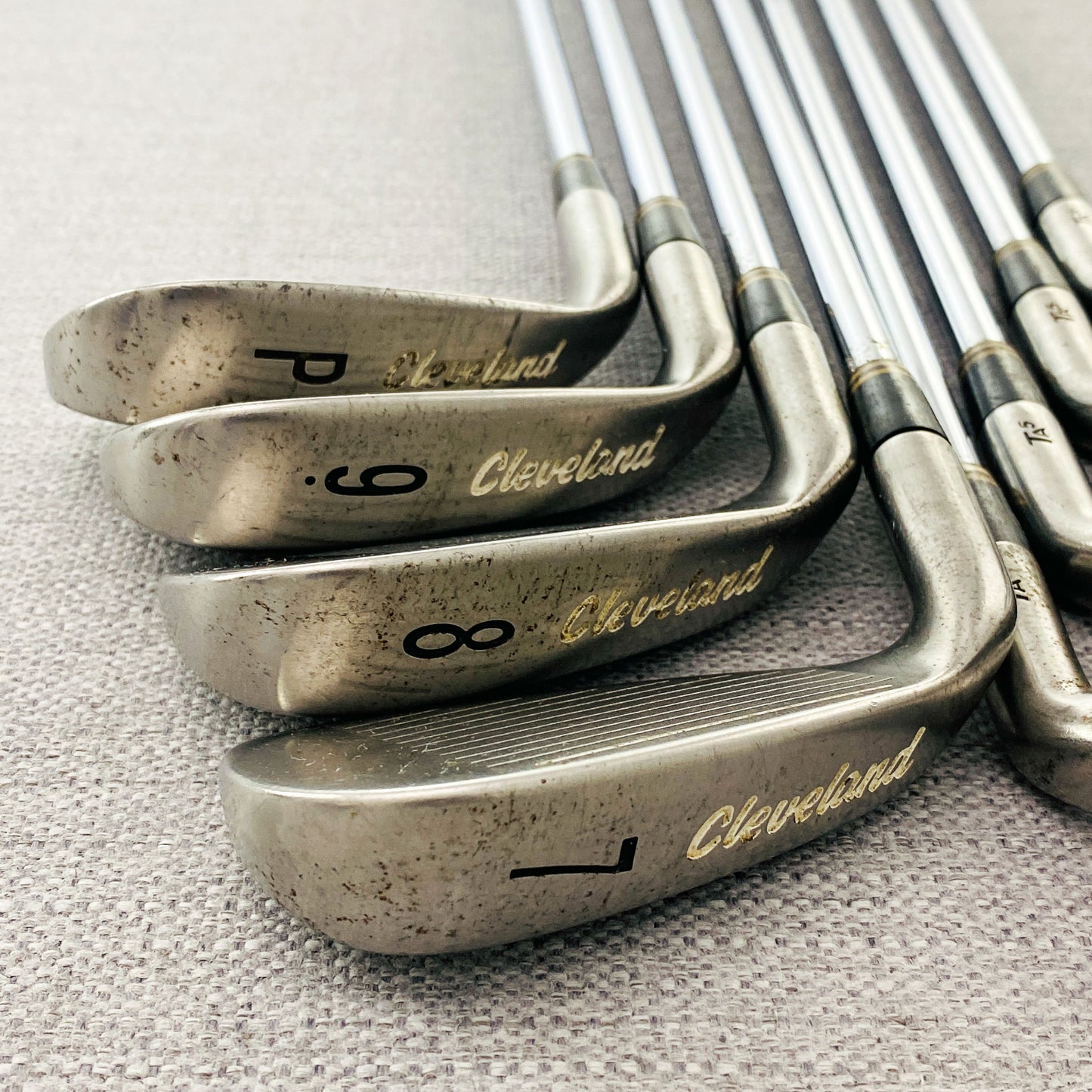 Cleveland Tour Action 5 (TA5) Single Iron. Sold Separately. Regular Flex Steel - Good Condition # 13654